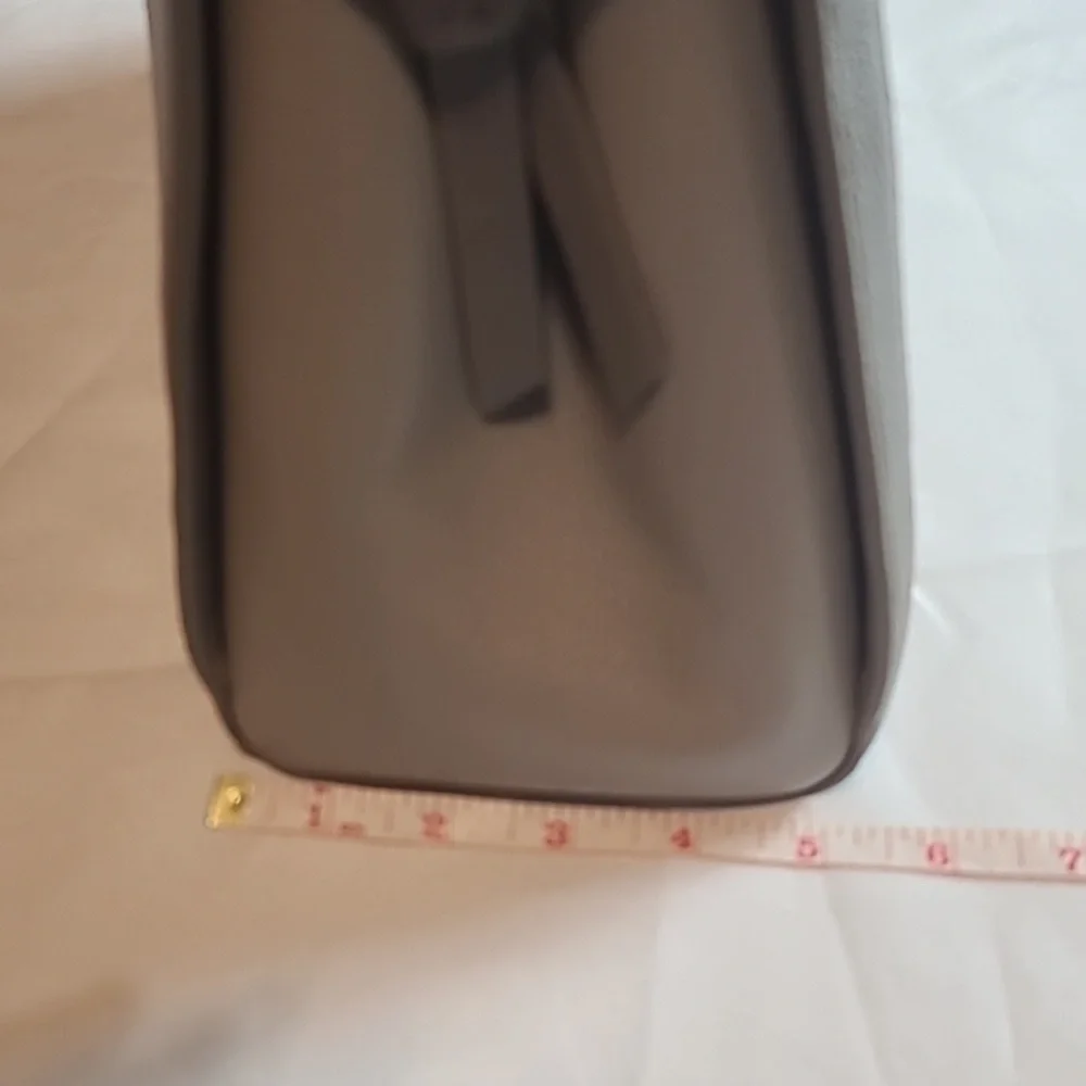 Kate Spade Grey Medium purse With Crossbody Strap